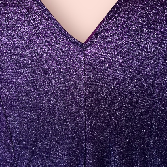 Lovely Grace Formal Cocktail Dress. Exquisite and Sophisticated. Hem To size. - Picture 8 of 8